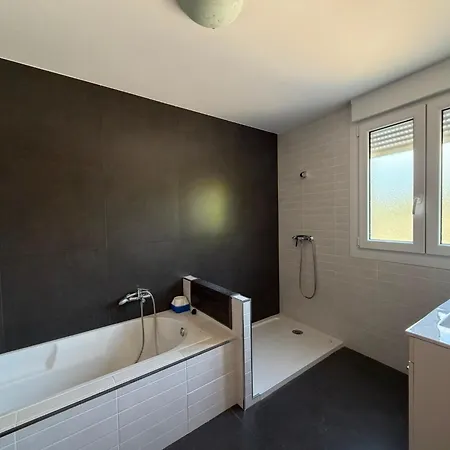 Casa, Al Lado De Playas Holiday home Cee